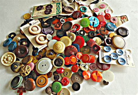 Vintage Button Collection Lucite Carved 1950s Lot B Etsy Canada