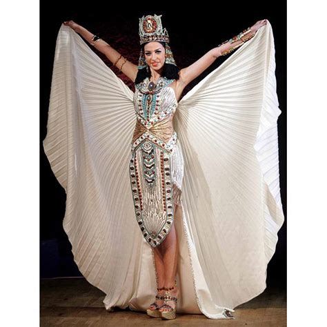 Ancient Egyptian Fashion Influences Today