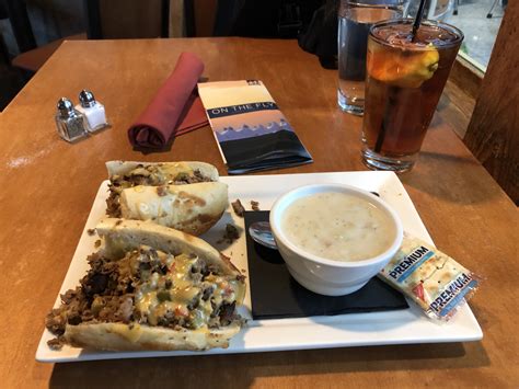 0.3 miles from denver intl airport. Priority Pass | Denver's Timberline Grill Lounge Food ...