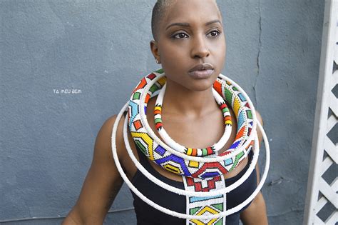 Ndebele South African Beadwork — Ta Meu Bem