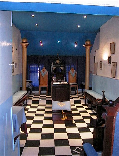 Well worth a visit for masons and non masons alike.… frequently asked questions about grand masonic lodge of new york. Freemasons For Dummies: Is This The Smallest Lodge In The ...