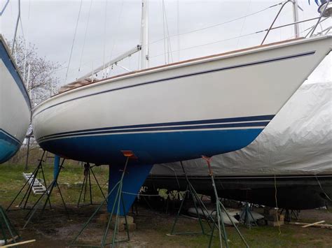 1987 Used Pearson 36 Racer And Cruiser Sailboat For Sale 49500