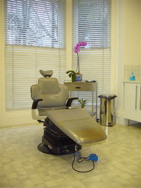 Advises on overall oral health of teeth and gums: Free photo: dentist, dentist's chair, dental surgery ...