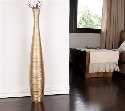 Leewadee Tall Big Floor Standing Vase For Home Decor 90 Cm Mango Wood Golden Tall Floor