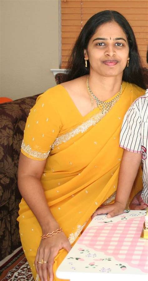 Andhamina Bhamalu Beautyful Indian Aunty