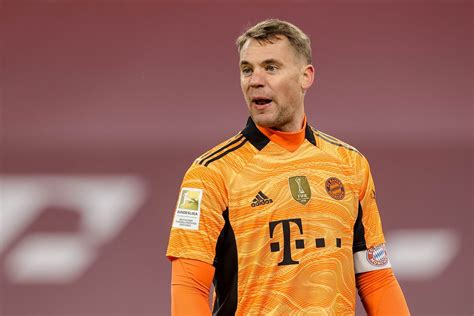 Bayern Munichs Manuel Neuer Nominated For Fifas Goalkeeper Of The