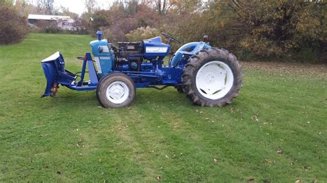 Trying To Value My Ford 30003300 For Sale Ford Forum Yesterdays