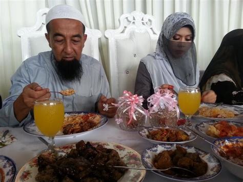 Ustaz Azhar Idrus Nikah Mae