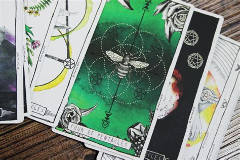 How Tarot Cards Work Storytelling And The Exploration Of Your Own Mind