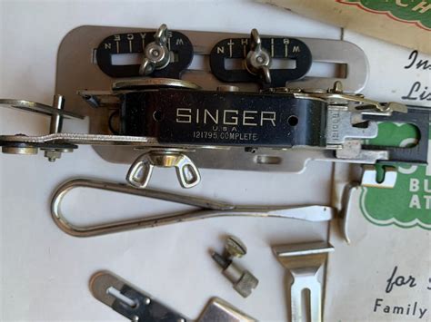 Vintage Singer Buttonhole Attachment 121795 With Original Box Etsy