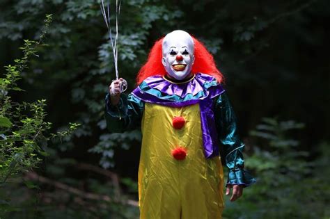 Killer Clown Dressed As Murderous Pennywise From Horror
