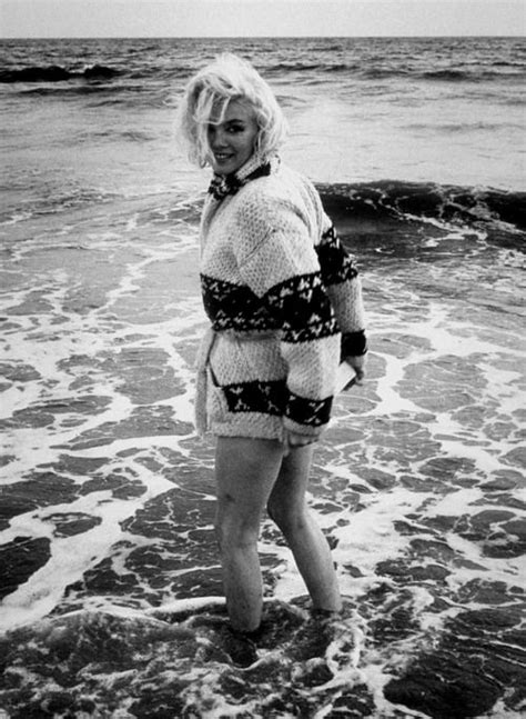 Watch the exotic jungle milf at redporn.tv. Marilyn Monroe on the beach, July 1962. | Marilyn monroe ...