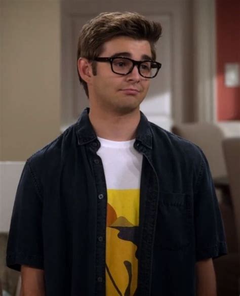 Pin By Speyton On Jack Griffo Good Looking Actors Actors Max Thunderman