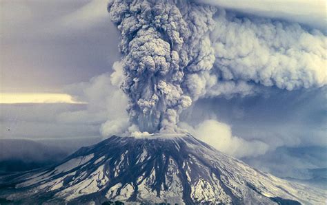 Mount St Helens Eruption 1980 Pic