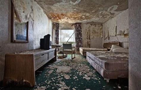 Forever Vacant—haunting Photos Of Abandoned Hotels Habitación De Hotel Moderna Lugares