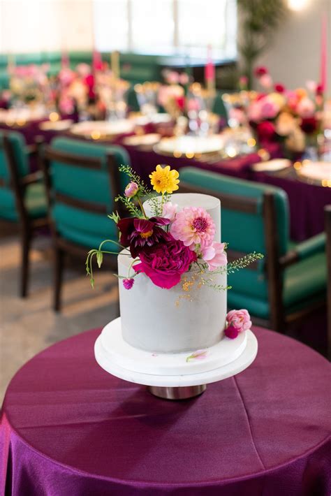 blog vibrant real wedding katie and tom cove cake design luxury wedding cakes ireland
