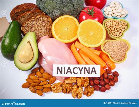 Productos Nutritivos Que Contienen La Vitamina B Pp La Niacina Y Otros Minerales Naturales