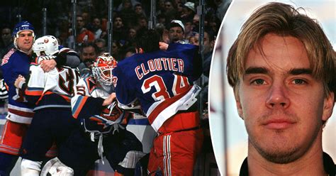 Looking back at tommy salo, possibly the best new york islanders goalie of the 1990s and another example of mike milbury asset share all sharing options for: Tommy Salo om sin första vilda fight i NHL: "Tränaren sa ...