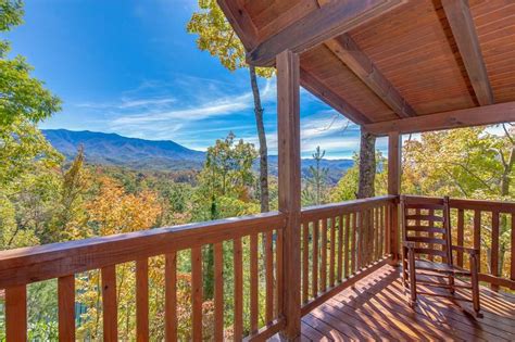 Breathtaking View Cabin In Gatlinburg W 1 Br Sleeps4