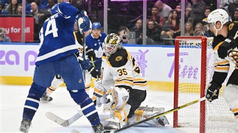 Matthews Pots 2 Goals As Maple Leafs End Bruins 7 Game Winning Streak