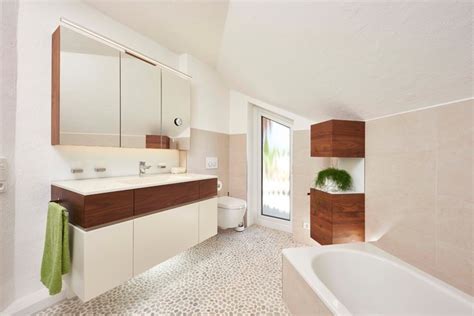 Wir bieten auch verwandte artikel über badezimmer stuttgart wie innenarchitektur, außendesign, landschaftsarchitektur, luxuslebensstil und mehr. Badezimmer 18 - Modern - Badezimmer - Stuttgart - von ...
