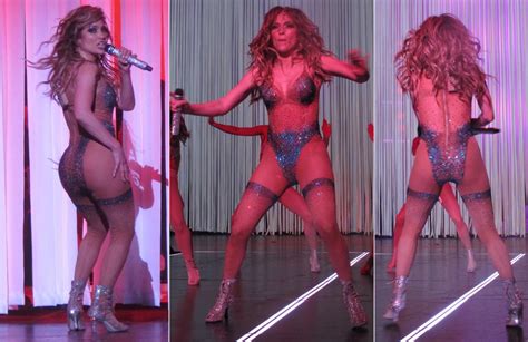 Jennifer Lopez Striptease