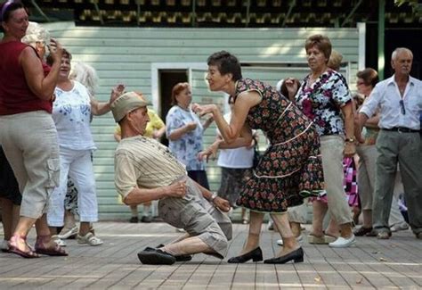 Dancing Seniors
