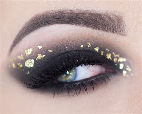 Makeuploveart Gold Smokey Eye Makeup Dark Eyeshadow
