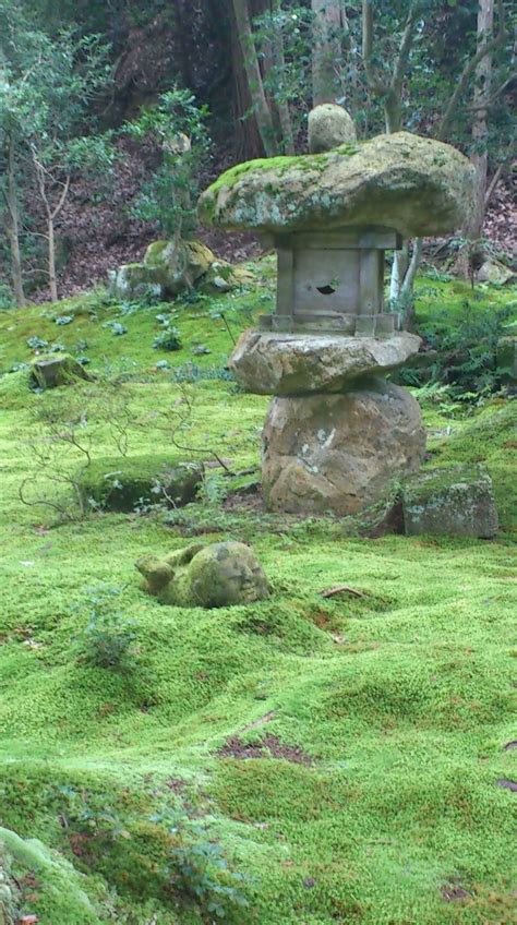 Stone Statues In The Moss Garden Sanzenin Temple In Japan Moss Garden