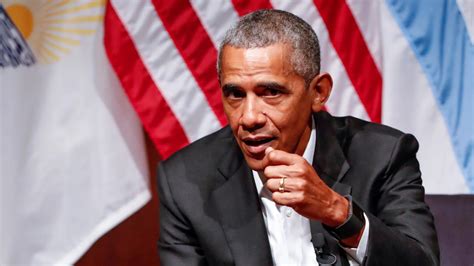 Video Barack Obama Fait Sa Première Apparition Publique Depuis Son