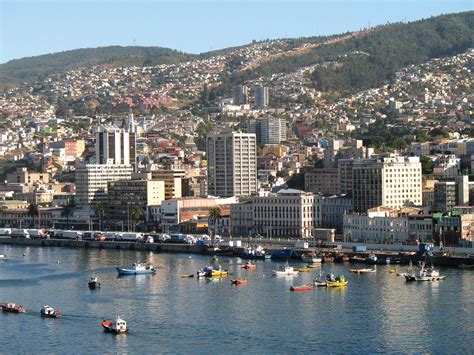 Aseguran armamento y marihuana en valparaíso. Valparaiso | Facts, History, & Points of Interest | Britannica