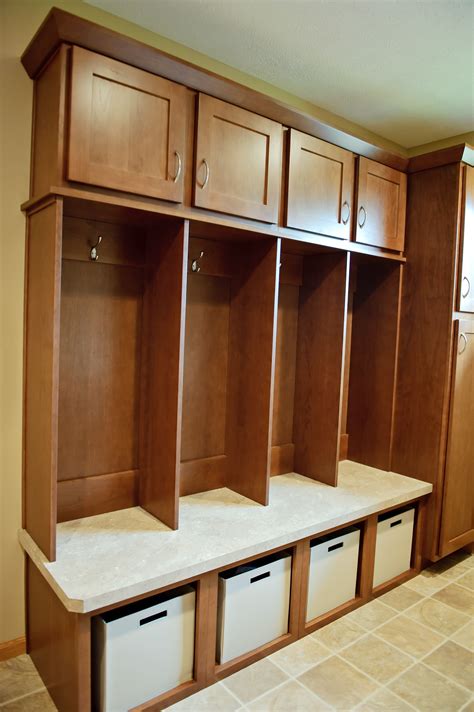 2030 Mudroom Cubbies With Bench