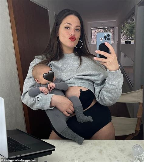 Ashley Graham Poses Nude Four Months After Giving Birth Despite Admitting Body Changed So Much