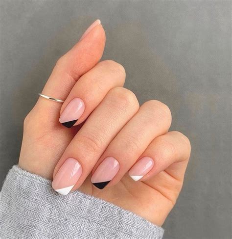 Get The Perfect Ombre Nails With Short Coffin Shape Click Here For
