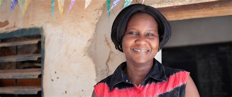 Helping Girls In Burkina Faso Smile Again Amnesty International