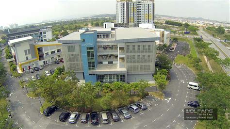 The malaysia campus is located in the state of johor near the southwestern tip of malaysia, about four hours' drive south of malaysia's capital city, kuala lumpur. Aerial Video Services for University Of Southampton