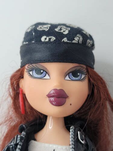 bratz treasures roxxi doll 2001 pirate ebay