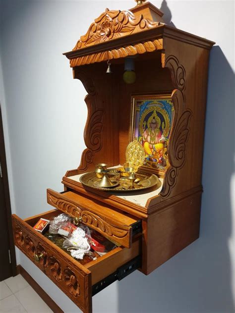So, building on our research, we've included several thoughtful details that are unique to indian prayer rooms, and are designed for the people who use them. Hindu Altar Designs For Home Singapore | Review Home Decor