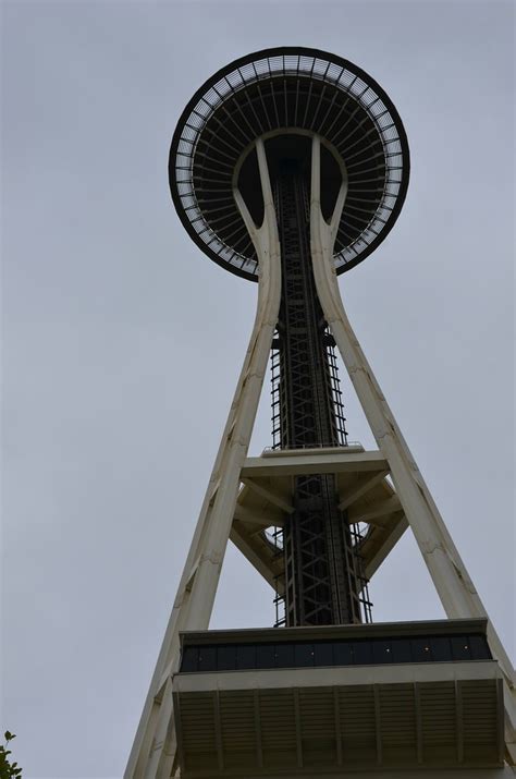 Space Needle The Space Needle Is An Observation Tower In S Flickr