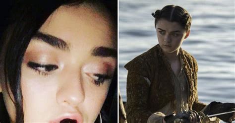 Game Of Thrones Star Maisie Williams In Topless Leak Riddle Daily Star