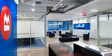 Bank Of Montreal 250 Yonge Street Office Kearns Mancini Architects