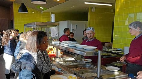 Un Nouveau Self Au Collège Saint Joseph