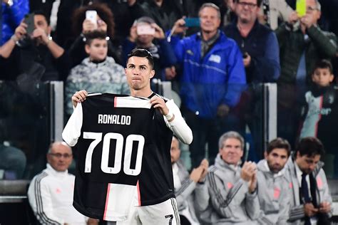 Federico chiesa boasts the same poison as pavel nedved, says alessio tacchinardi, with the juventus. Juventus 2-1 Bologna Player Ratings -Juvefc.com