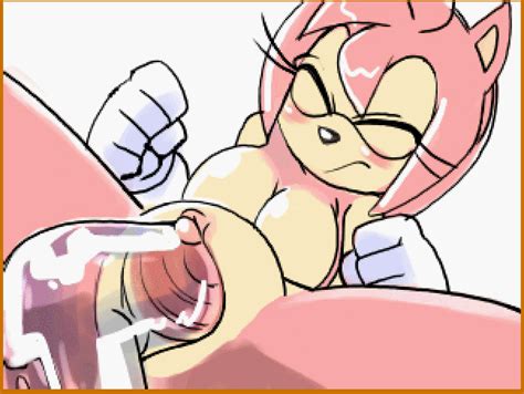 1girl Aku Tojyo Amy Rose Animated Animated  Blush Bouncing Breasts