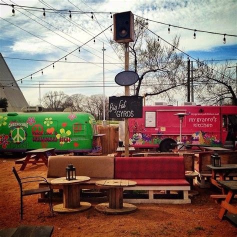 G'raj mahal cafe & lounge offers great austin indian food combined with the best of austin's atmosphere right in the heart of rainey street. Rainey Street - Downtown - Austin, TX | Yelp | Food truck ...