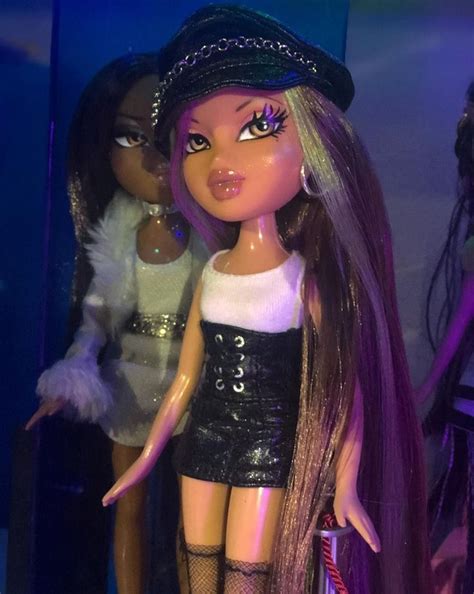 Pin By Alicia Releford On Bratz Fashion Iconsss In 2020 Bratz Doll Outfits Black Bratz Doll