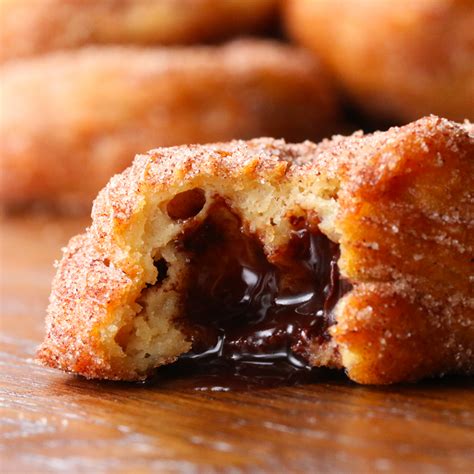 Chocolate Stuffed Churro Donuts Recipe By Tasty Receita Receita De