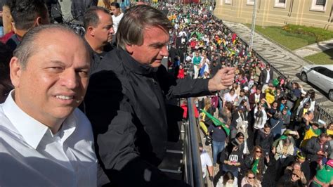 Bolsonaro Vai à Marcha Para Jesus Em Manaus Neste Sábado
