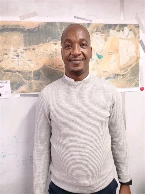 Nico Molapo Mine Surveyor Aveng Moolmans Linkedin