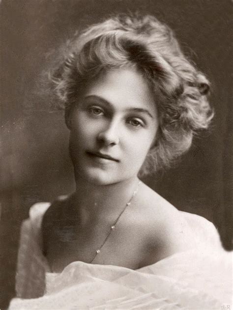 Previous Pinner Edwardian A Beautiful Young Woman 1900